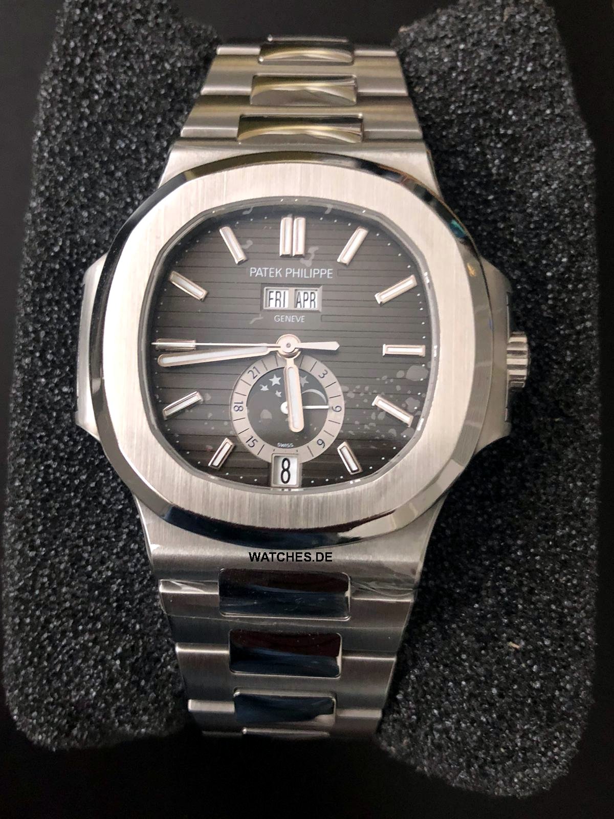 Selfika™ Men's Nautilus 5726/1A-001 Automatic Watch