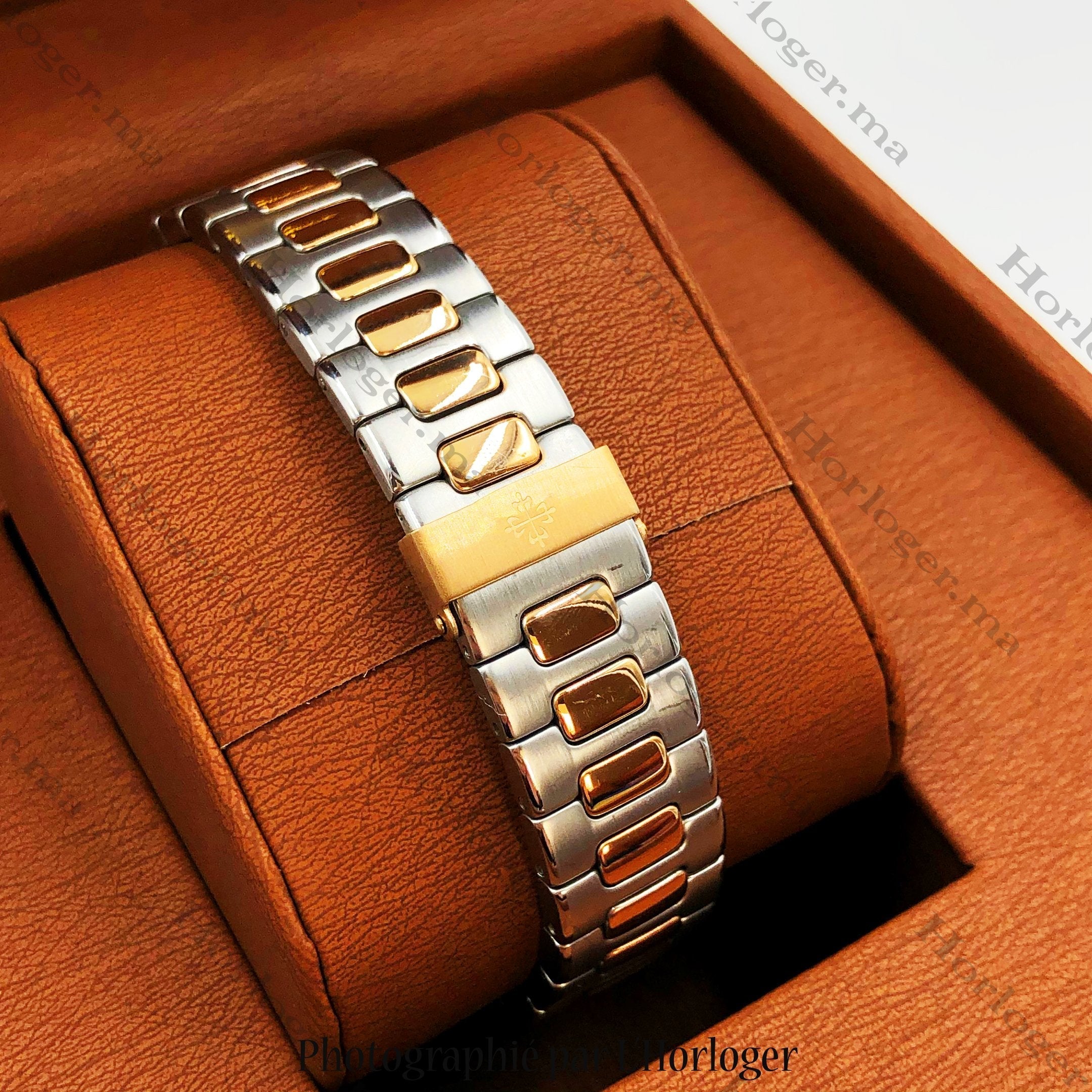 Selfika™ Men's Automatic 1.6 in Watch A384EAP