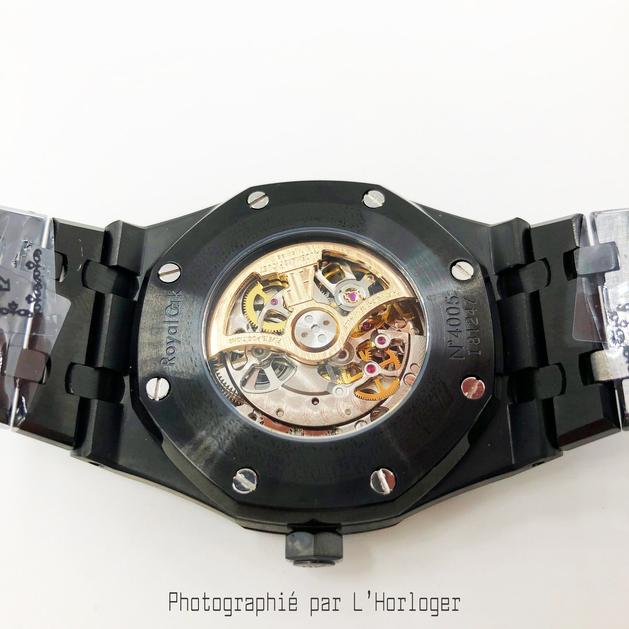 Selfika™ Men's Skeleton Full Black Automatic Watch 1.6 in