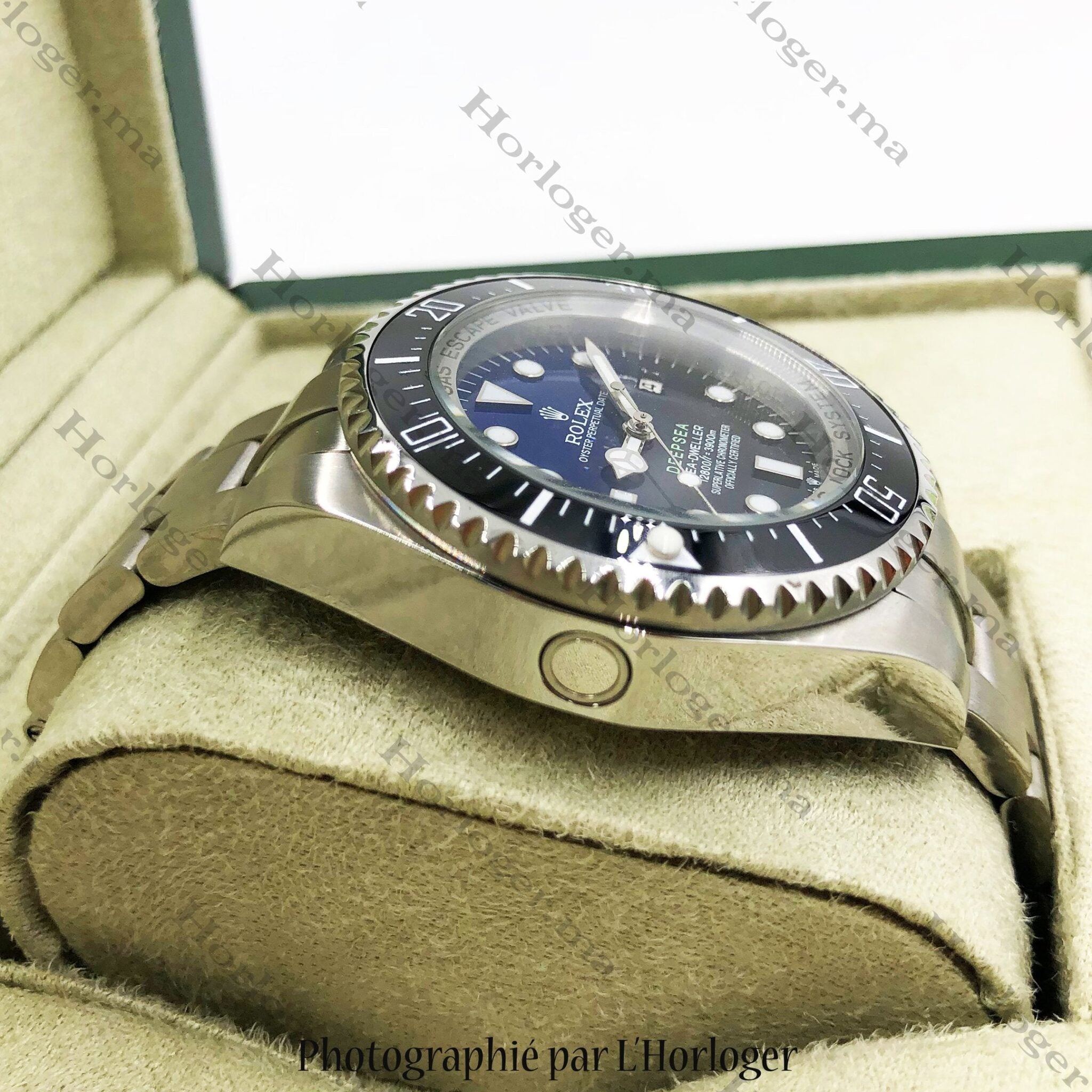 Selfika™ Men's Deep Diver Automatic Watch