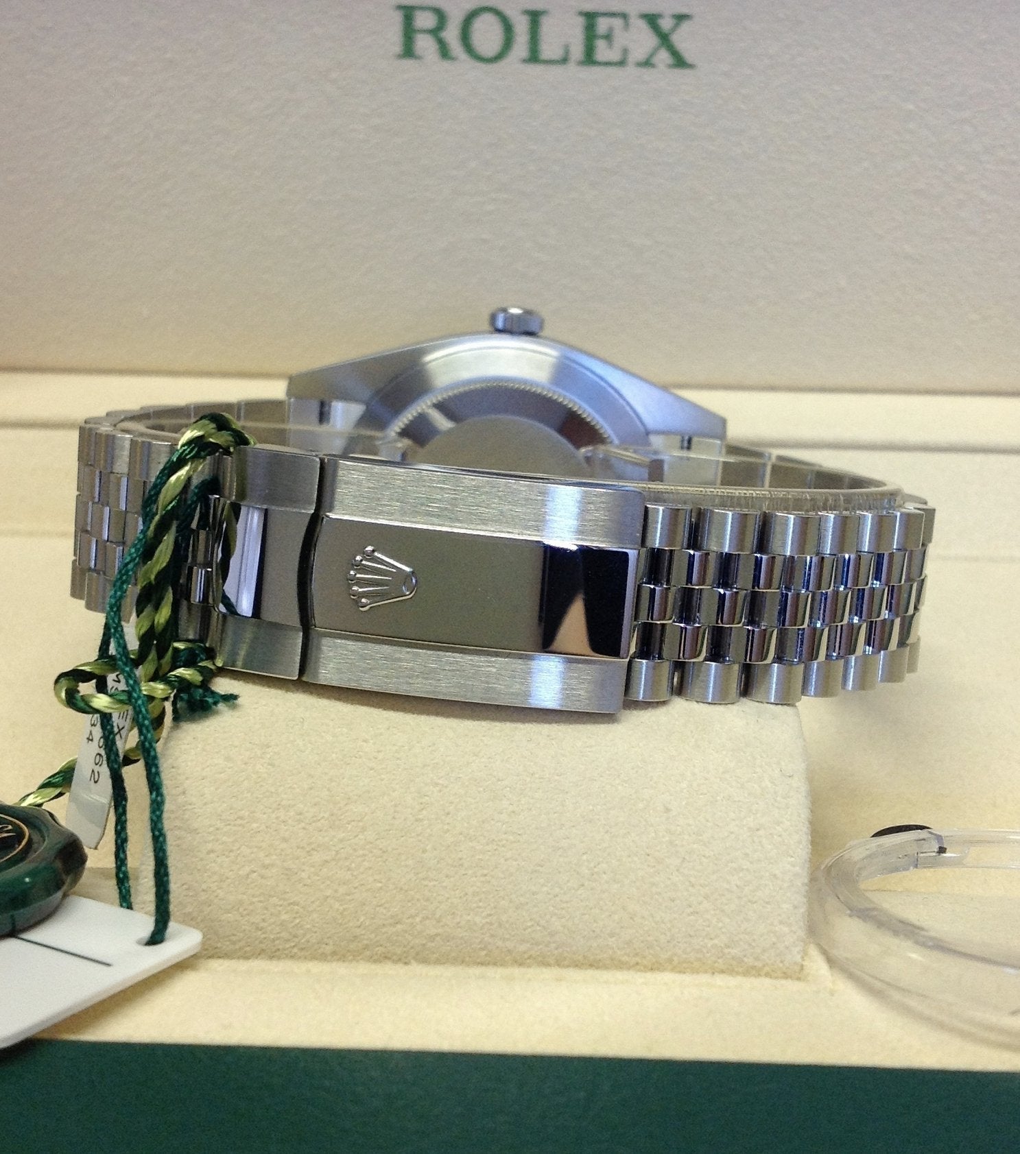 Selfika™ Men's Classic Datejust 41 Watch 126334-0018
