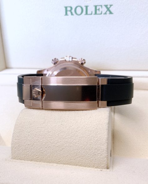 Selfika™ Men's Daytona Sundust Black Oysterflex Watch 1.6 in