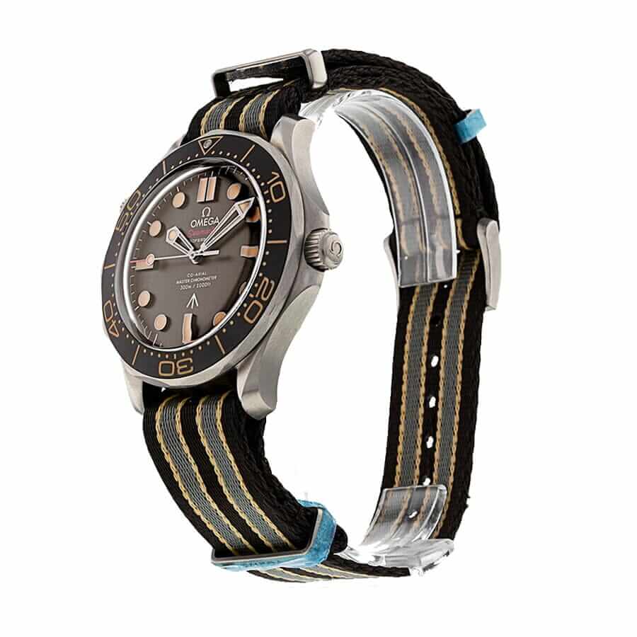 Selfika™ Diver 300M Automatic Watch 210.92.42.20.01.001
